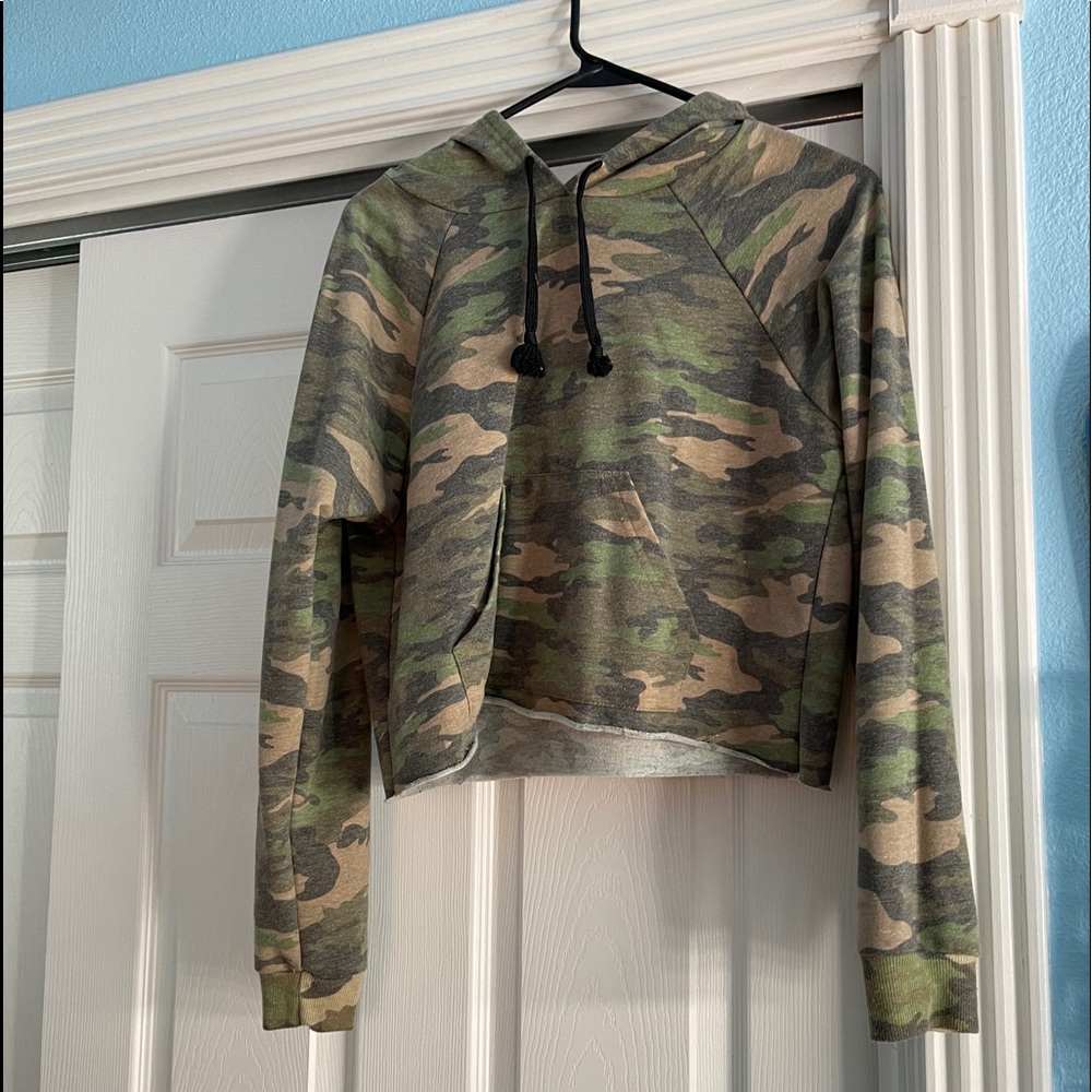 Army thin sweater
